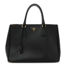 Saffiano Lux Medium Galleria Double Zip Tote Black