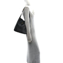 Supple Calfskin Large Le 5 A 7 Soft Hobo Black