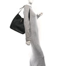 Supple Calfskin Large Le 5 A 7 Soft Hobo Black